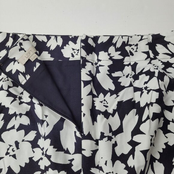 Loft‎ Skirt Women14 Black White Floral Lined Pencil Back Slit Skirt Office - Picture 5 of 11
